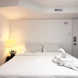 Simple & Tidy Private Maison d'hôtes Toronto