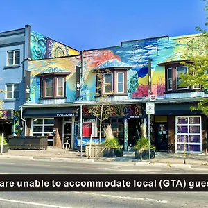 Gasthuis The Only Backpacker's (adults Only) **